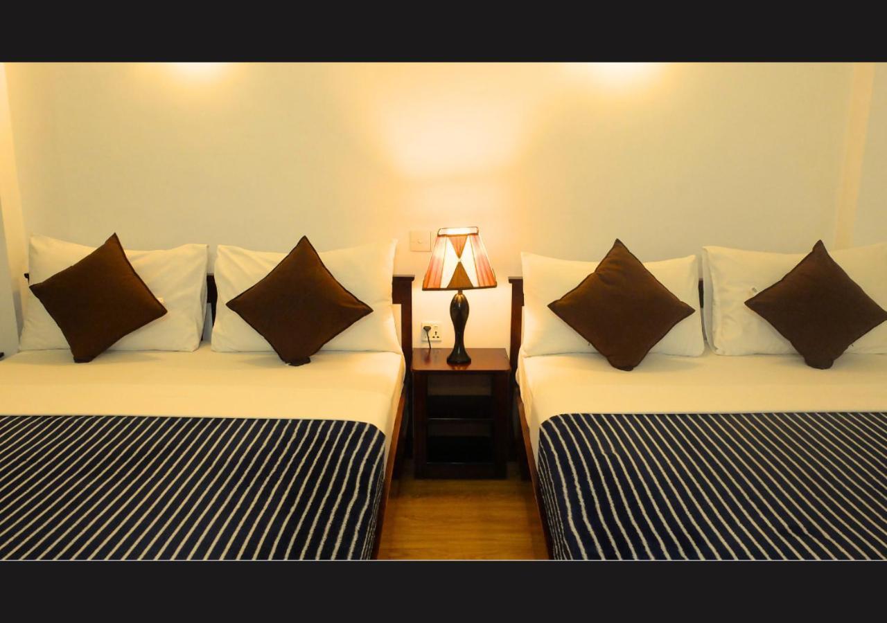 Slightly Chilled Hotel Nallathanniya Exterior foto
